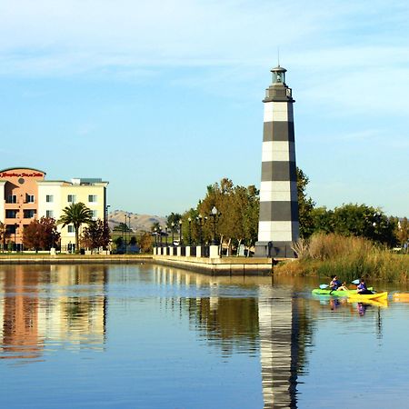 Hampton Inn & Suites Suisun City Waterfront Ngoại thất bức ảnh