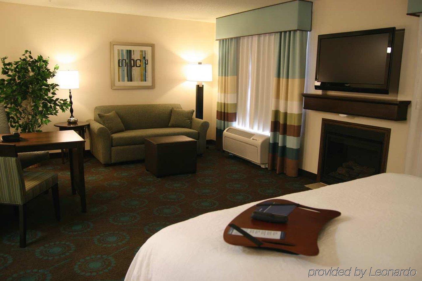 Hampton Inn & Suites Suisun City Waterfront Phòng bức ảnh